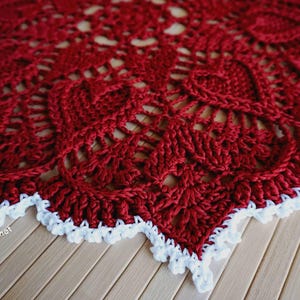 Red Heart or White Crochet Doily: Egyptian Cotton Table Centerpiece image 8
