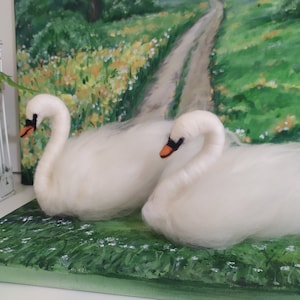 White Swan Art Needle felted White Swan Wool Swan Toys Gift wrapped for gift Handmade White Swan