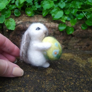 Needle Felted Easter Bunny Figurine: White Wool Rabbit Decoration