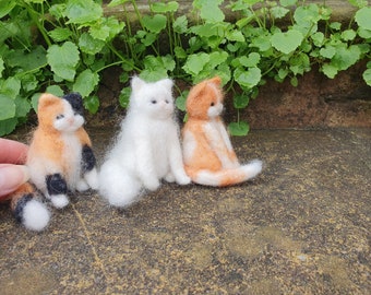 Figura de gato sentado de fieltro con aguja, miniatura de gato sentado de lana, regalo para amantes de los gatos o animales.