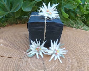 Needle Felted Edelweiss Flowers - Set of 3 - Floral Ornament