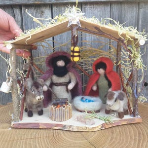 Nativity Scene Set of 8 pieces  Needle Felted Mother,father,chil, lamb,donkey,campfire and wooden shed-house Woldorf Christmas Decor