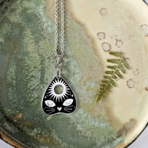 Ouija Cat Head Pendant Necklace Mystical Witchcraft Women Gift Stainless Steel