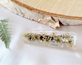 Barrette or hair clip in resin and real dried flowers of white wild carrots Handmade