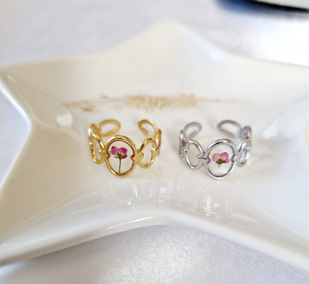 COLLIER FLEURS GRAVEES ACIER INOXYDABLE SILVER PETIT PRIX