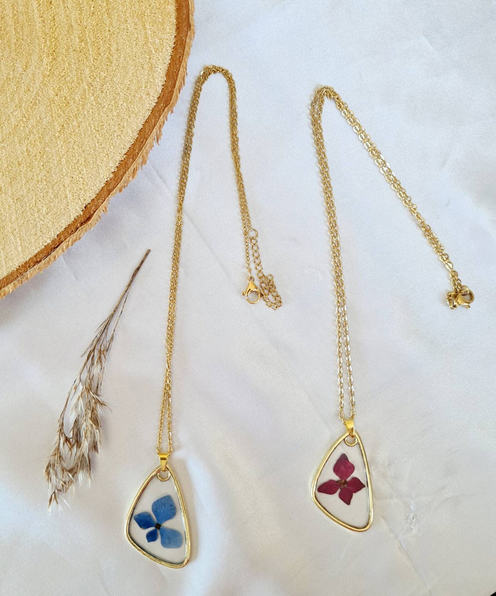 Collier à perles en résine épaisses avec longueur ajustable