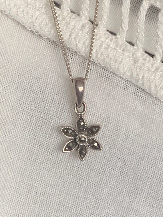 Vintage Fully Hallmarked 925 Sterling Silver Necklace Star Gemstone Pendant Made in Italy 38cm15\u201d approx total length