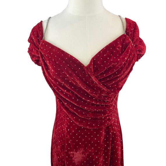 The Jessica Rabbit Dress: Vintage Red Velvet Rhin… - image 7
