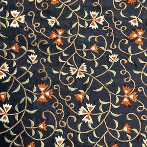 White/Black Embroidered Dupioni Silk MED-431/1