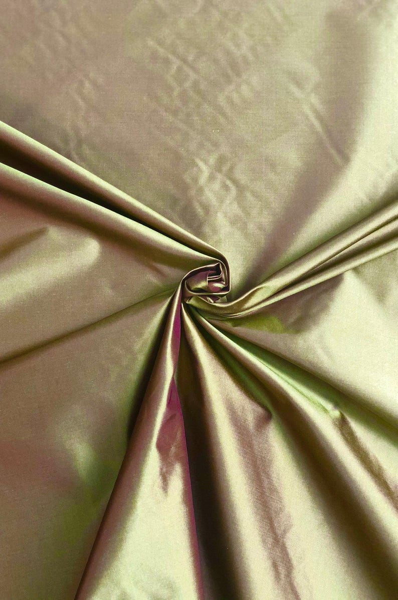 Banana Crepe Taffeta Silk Fabric main image 0