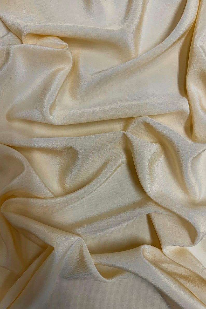 Champagne Silk 4-Ply Crepe Fabric main image 0