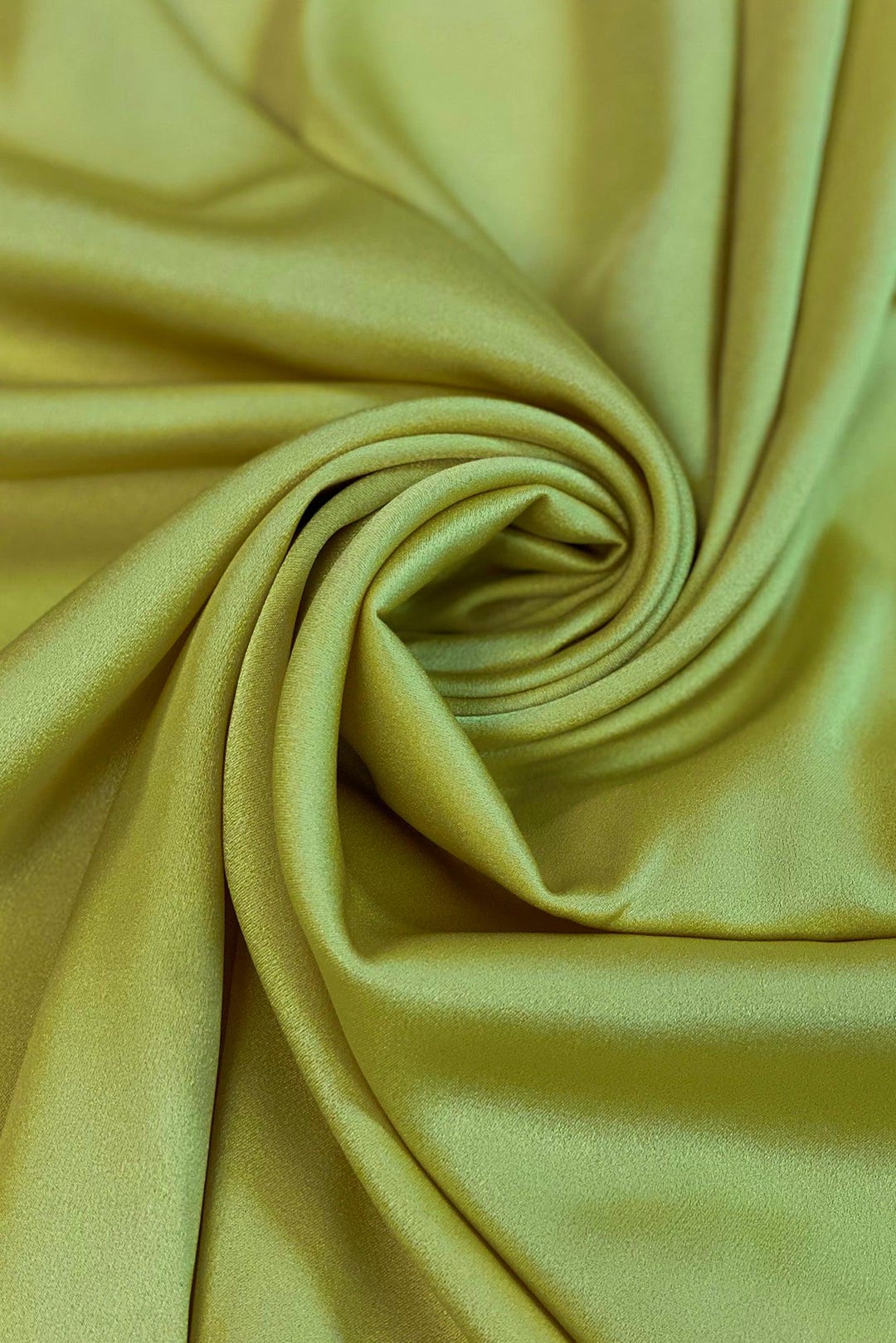 White Triacetate Lightweight Matte Crepe main image 0