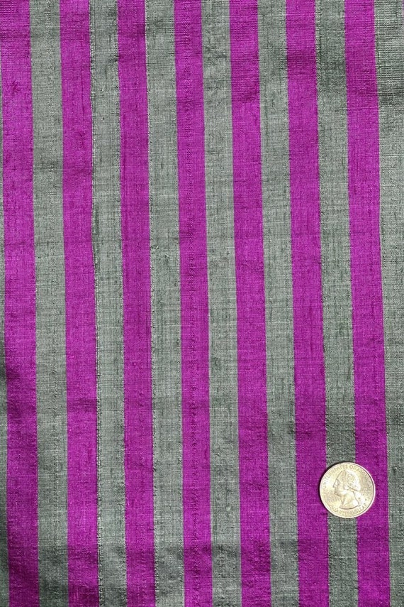 NY Designer Fabrics Silver Purple Metallic Shantung Silk Fabric