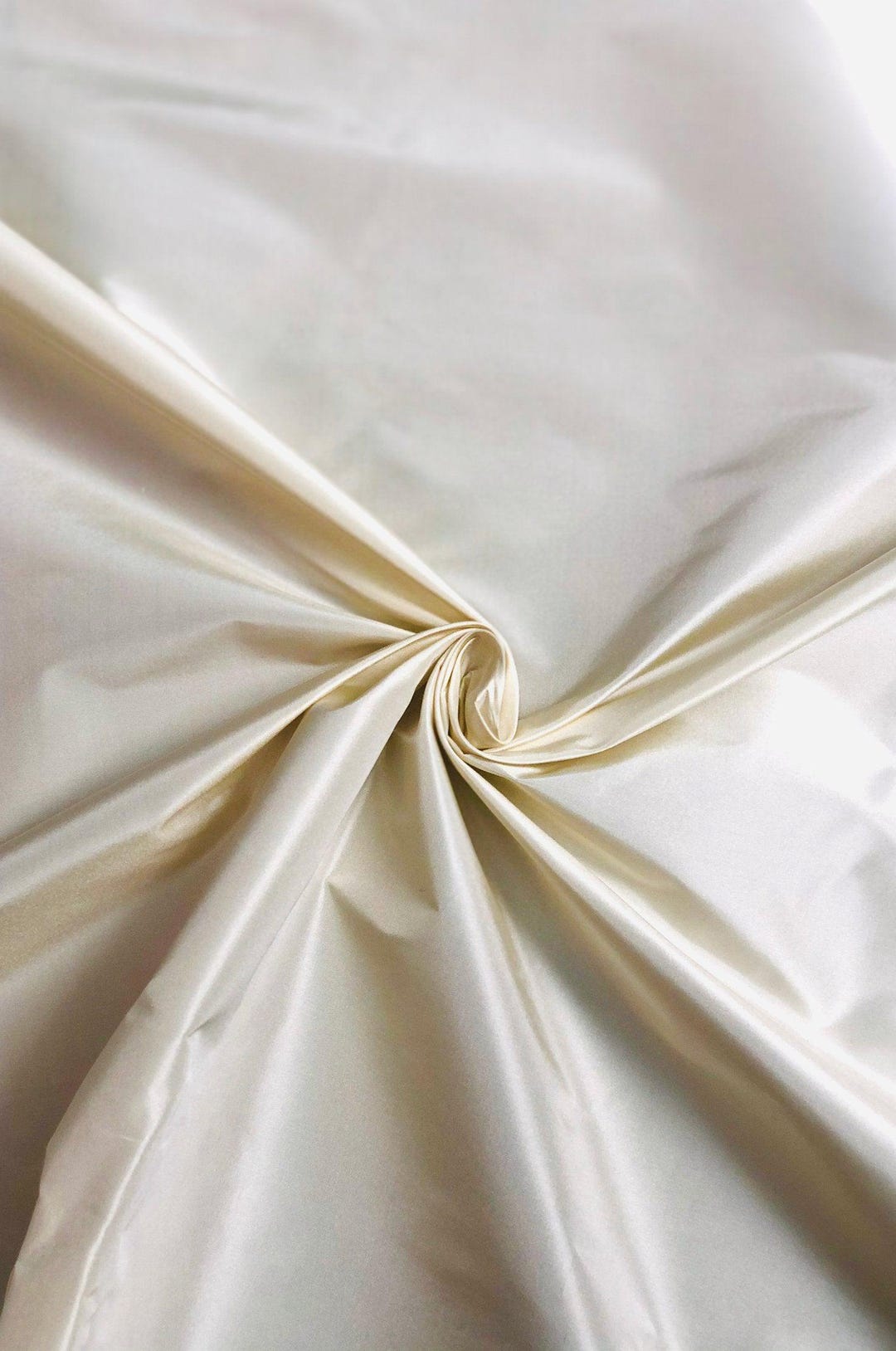 Moon Mist Taffeta Silk Fabric main image 1