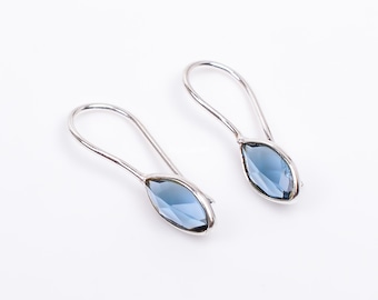 Pendientes de iolita / Pendientes de piedras preciosas / Plata de ley 925 / Pendientes colgantes para mujer / Joyería minimalista / Pendientes hechos a mano / Regalo de cumpleaños