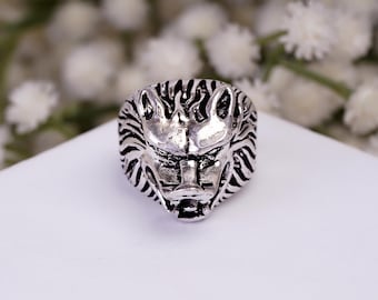 Dragon Signet Ring, Gothic Dragon Ring for Men, Fantasy Statement Ring, Medieval Dragon Jewelry, Viking Style Ring, Mythical Creature Gift
