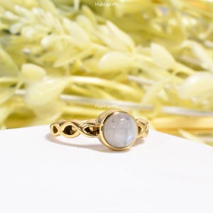 925 Sterling Silver Ring | Rainbow Moonstone Ring | Natural Gemstone Ring | Statement Ring | Women Ring | Elegant Ring | Dainty Ring for Him