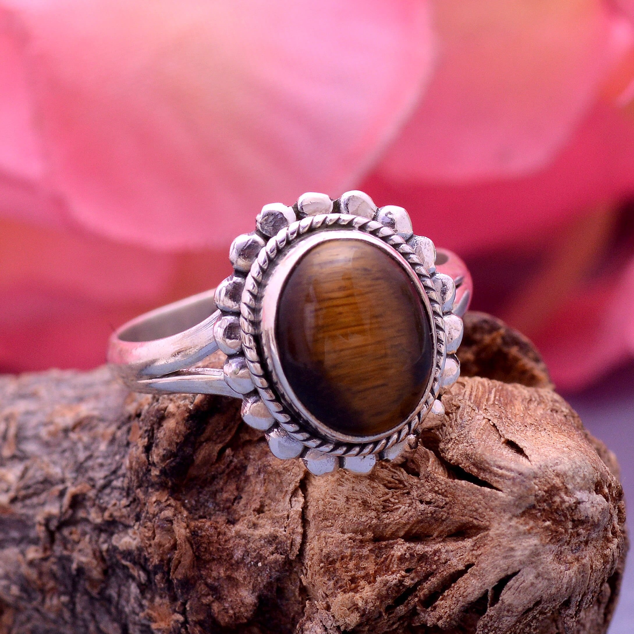 Sterling silver tigers eye ring deals