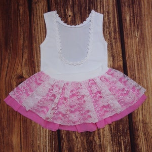 Newborn photo outfit, newborn bodysuit set, newborn first photo outfit, Newborn lace romper, Newborn lace bodysuit, baby girl bodysuit