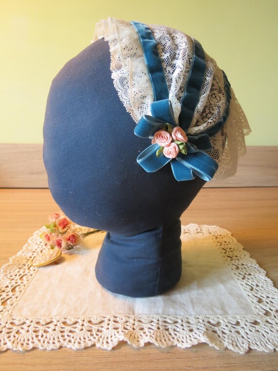 Victorian Lace Cap - Mid Victorian Lace Bonnet, Lace  display picture 3