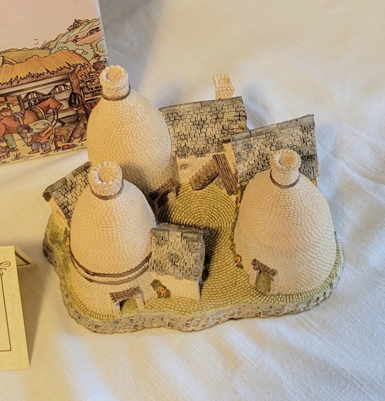 1987 David Winters the Bottle Kiln Midland - Etsy