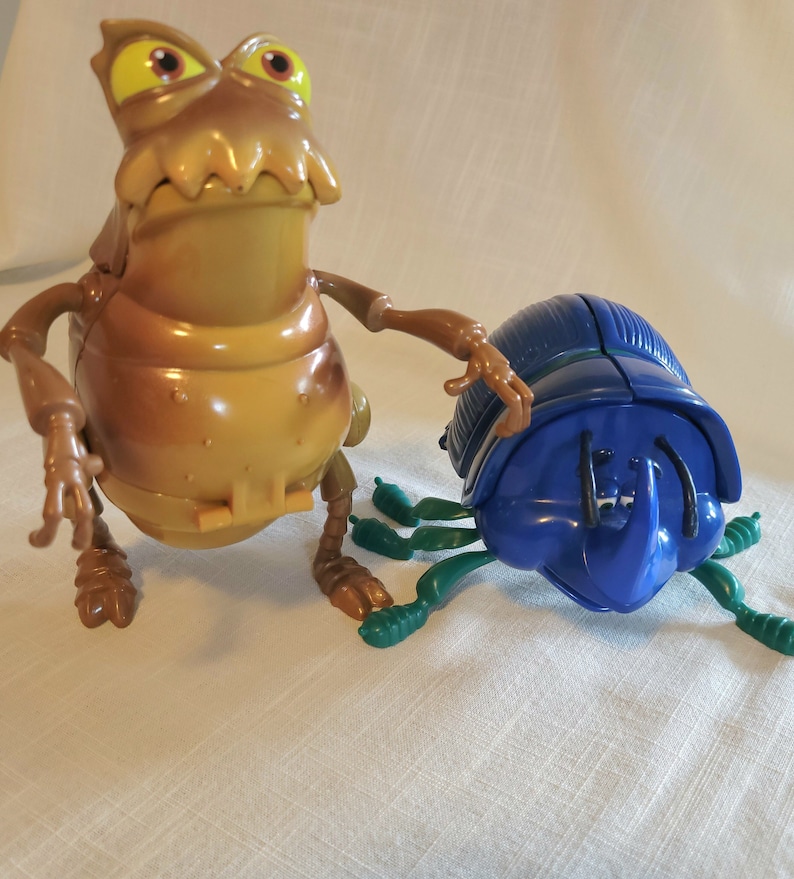 Disney Bug's Life Dim and PT Flea Moveable Playsets 1990's, 12 Little ...