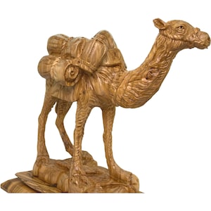 Camel Olive Wood sculpture, Hand Carved Vintage Animal Statue, Home Decor, Holy Land