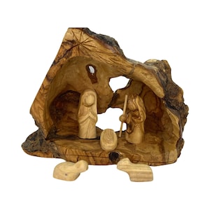Kerststal met de hand gesneden in het Heilige Land van Bethlehem, modern gezichtsloos kerststalcadeau