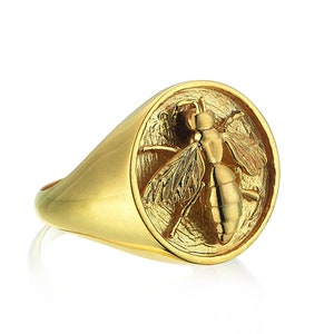 Gold bee signet ring sale