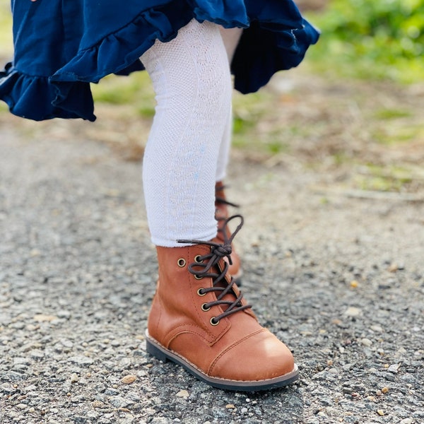 Bottes en cuir marron Bottes pour enfants Bottes pour enfants Bottes pour tout-petits Bottes pour bébés Chaussures en cuir pour bébés Bottes de combat Bottes en cuir ciré Chaussures vintage