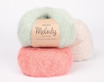 50 g (1,8 oz) – 140 m (153 yds) / DROPS Melody / Eine luxuriöse Mischung aus Merinowolle und gebürsteter Alpakawolle