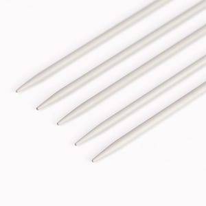 20cm (7.9in) length / DROPS Basic / Double Pointed Needles / Aluminium Needles / Sizes 2 - 5mm