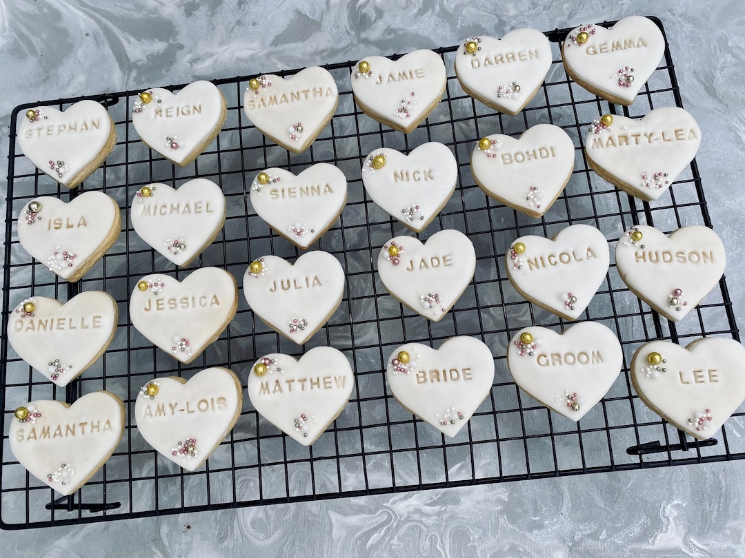 Edible name placements/ Party favours /Wedding favours / Bridal shower / Hen do