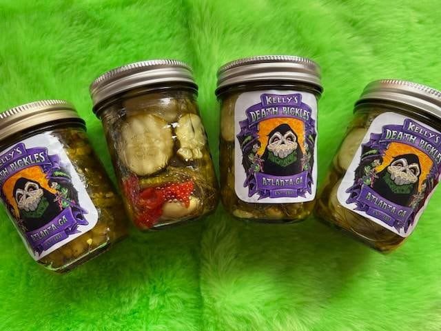 Pickle Scented Candle: Pickle Jar, Pickles in a Jar, Pickles Gifts, Chef  Gift, Triathlon Gifts, Candles, Man Cave Gifts, Man Gifts, Cooking 