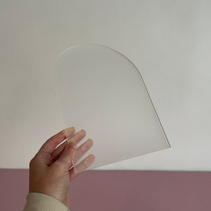 8x10&quot; arch acrylic blank | arched acrylic for sign | 8x10&quot; arch acrylic DIY | DIY acrylic blank | DIY wedding acrylic | acrylic sign & stand