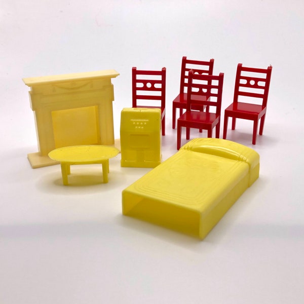 Vintage Pyro Plastics Dollhouse Furniture 1950s