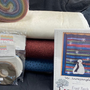 Mr SNOWJANGLES QUILT KIT makes 62&quot;x74&quot; Quilt. Includes Pattern, 2.5&quot;strips, woolie border & binding fabrics,Chenille-it (snowflakes)