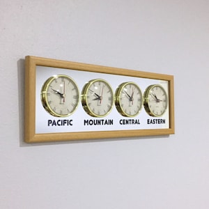 4 zone clock with mirror. You can print the name, region or city you want. Time zone clock. 4zone times. Multi Zone Clock. Custom Time Zone.