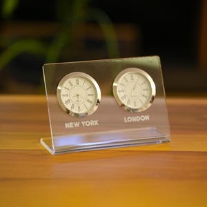 5mm Clear acrylic 2-piece table top clock. Customizable city and region names. Time zone clock. Acrylic engraving city names. Thin clock.