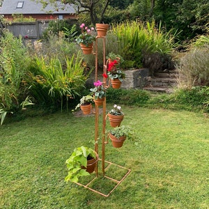 Pot plant stand, free-standing copper plant pot stand, pot holder, pot holder tower, indoor or outdoor plant pot holder tower