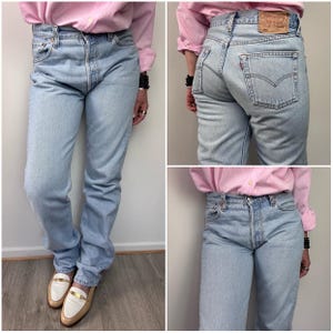 Levi&#39;s 501 vintage w28 L34 jeans 501s blauw stonewashed faded 90s Levis rechte pijp knoopsluiting normale pasvorm