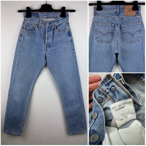 Levis 501 vintage w23 L30 For Women blue stonewash jeans 90s Levi&#39;s denim straight leg buttonfly regular fit USA 1997