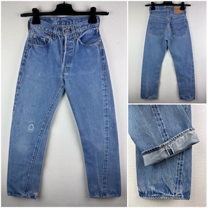 Levis 501 selvedge redline W23 L28 vintage blue stonewash jeans 80s straight leg buttonfly Levi&#39;s denim made in USA 1983