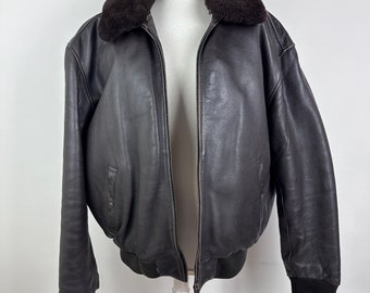 Vintage 80s: Levi's Leather Type III Trucker Jacket - Black Vintage 80s: Levi's Leather Type III Trucker Jacket - Black