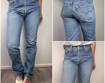 Jeans Levi's 501 vintage w27 L34, 501s blu medio con lavaggio stonewashed, jeans Levi's a gamba dritta con chiusura a bottoni