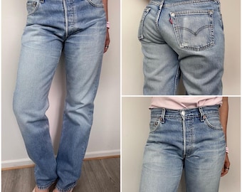 Levi’s 501 vintage w28 L31 jeans 501s medium blue stonewash faded Levis straight leg buttonfly
