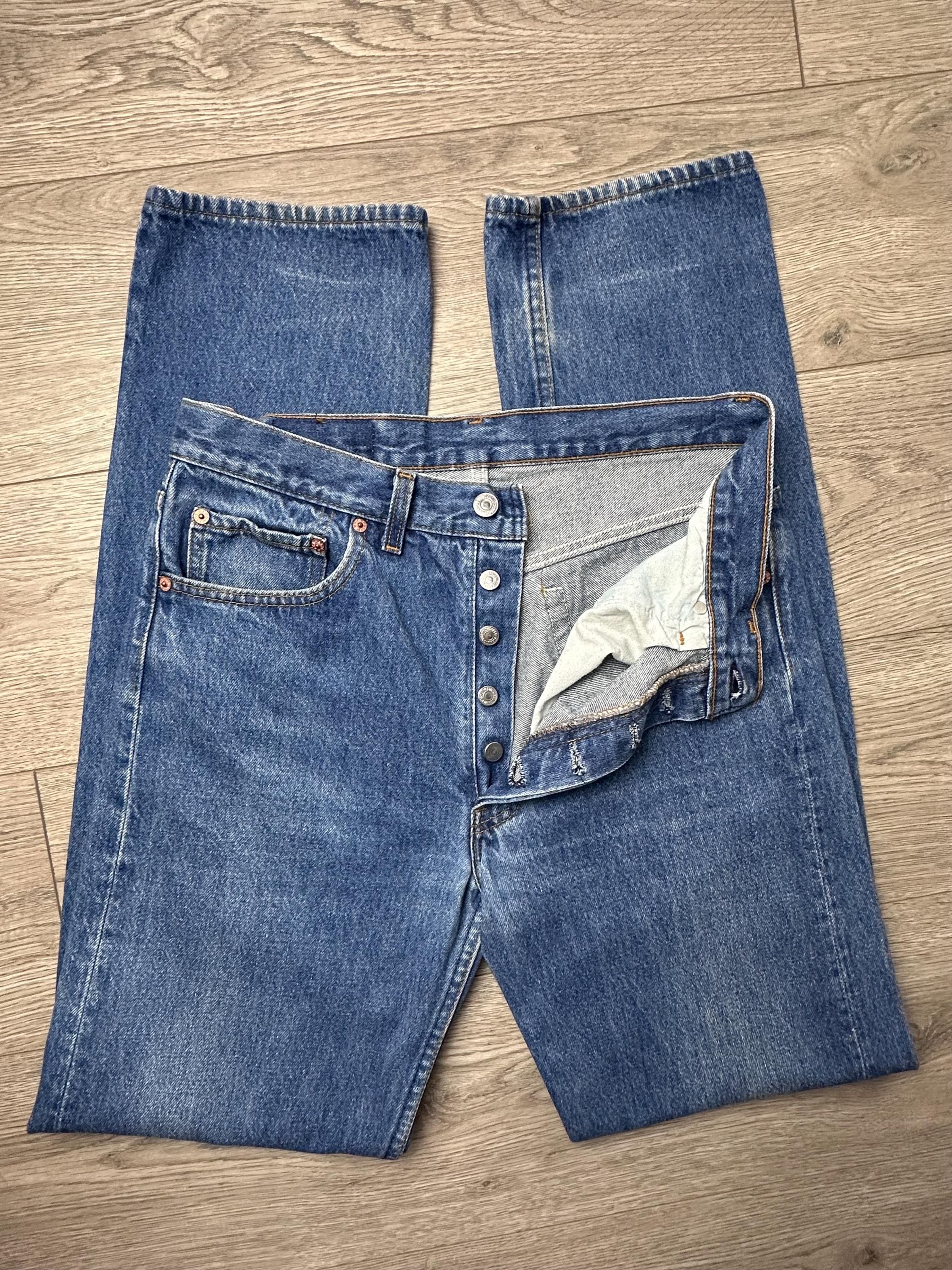 Levi