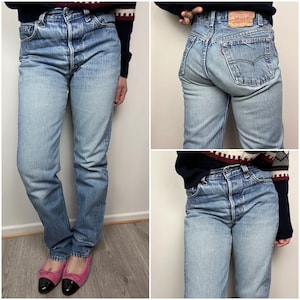 Levi&#39;s 501 vintage w27 L32 jeans 501s blauwe stonewash vervaagde jaren 90 Levis rechte pijp knoopsluiting VS 1990
