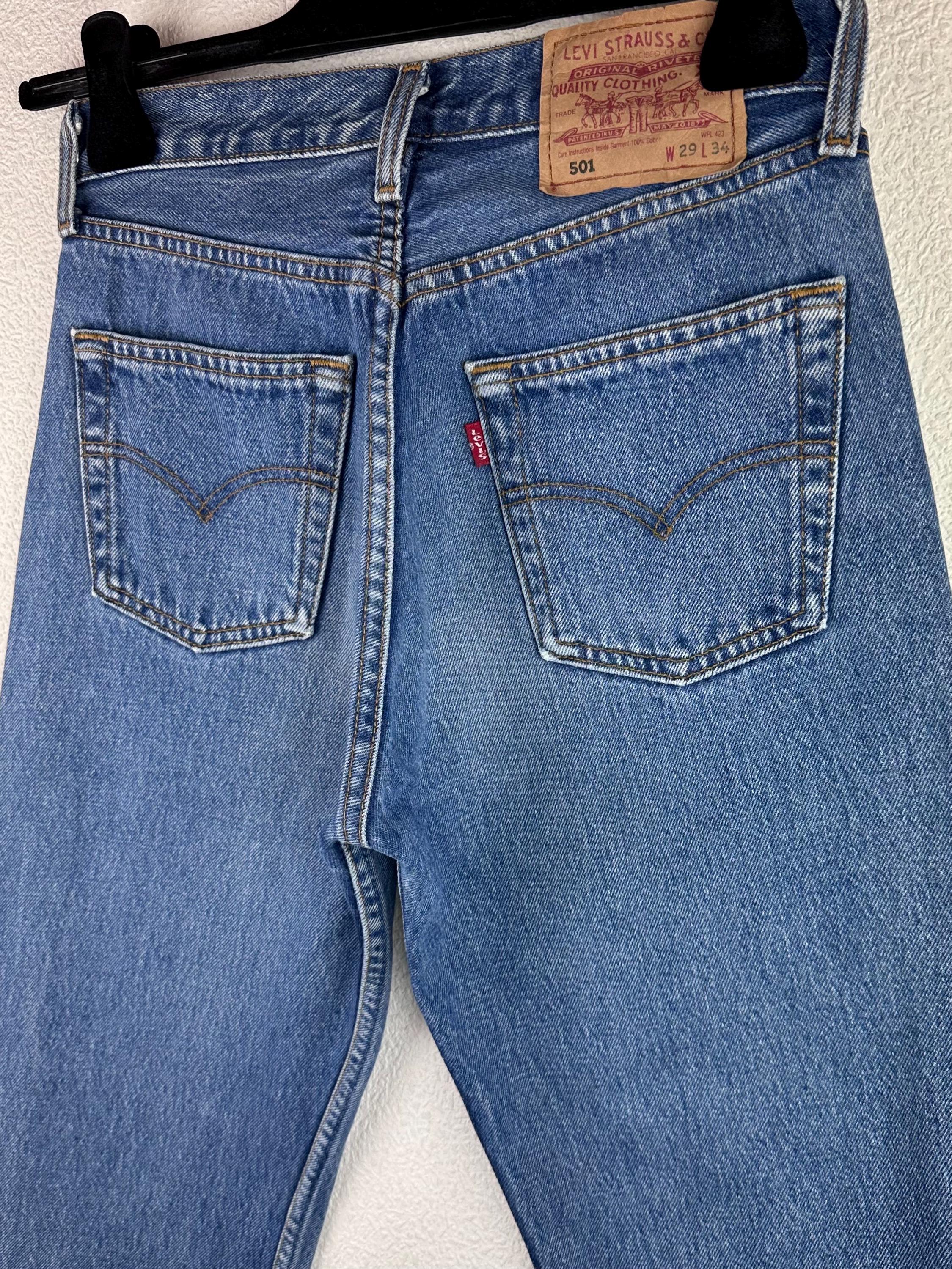 Levi's 501 Vintage W27 L34 Jeans, 501s Medium Blue Stonewash Faded