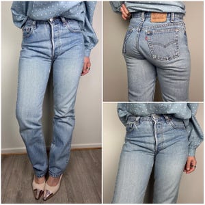 Levi's 501 vintage w27 L31 jeans 501s azul stonewash desteñido años 90 Levis pierna recta cierre de botones USA 1990